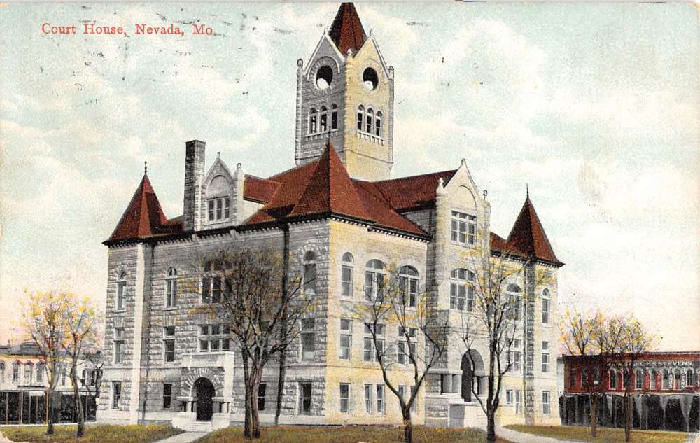 Nevada Missouri Court House Street View Antique Postcard K41556 | eBay