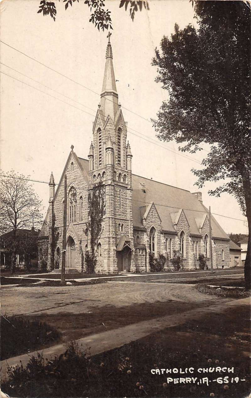 Perry Iowa Catholic Church Real Photo Antique Postcard K77315 | eBay