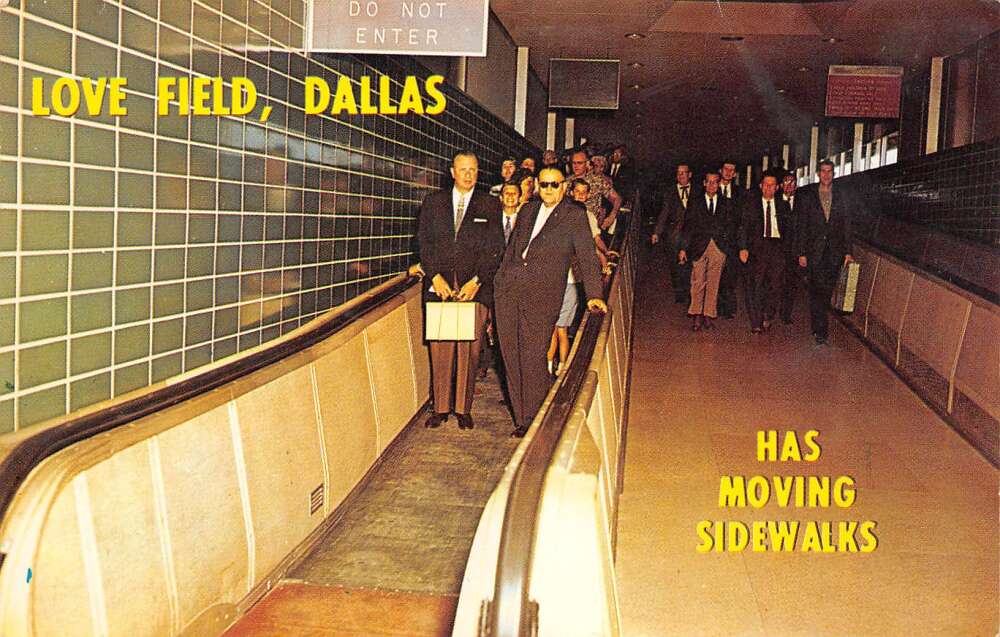 Love Field Texas Moving Sidewalks At Love Field Airport Vintage Postcard U3707
