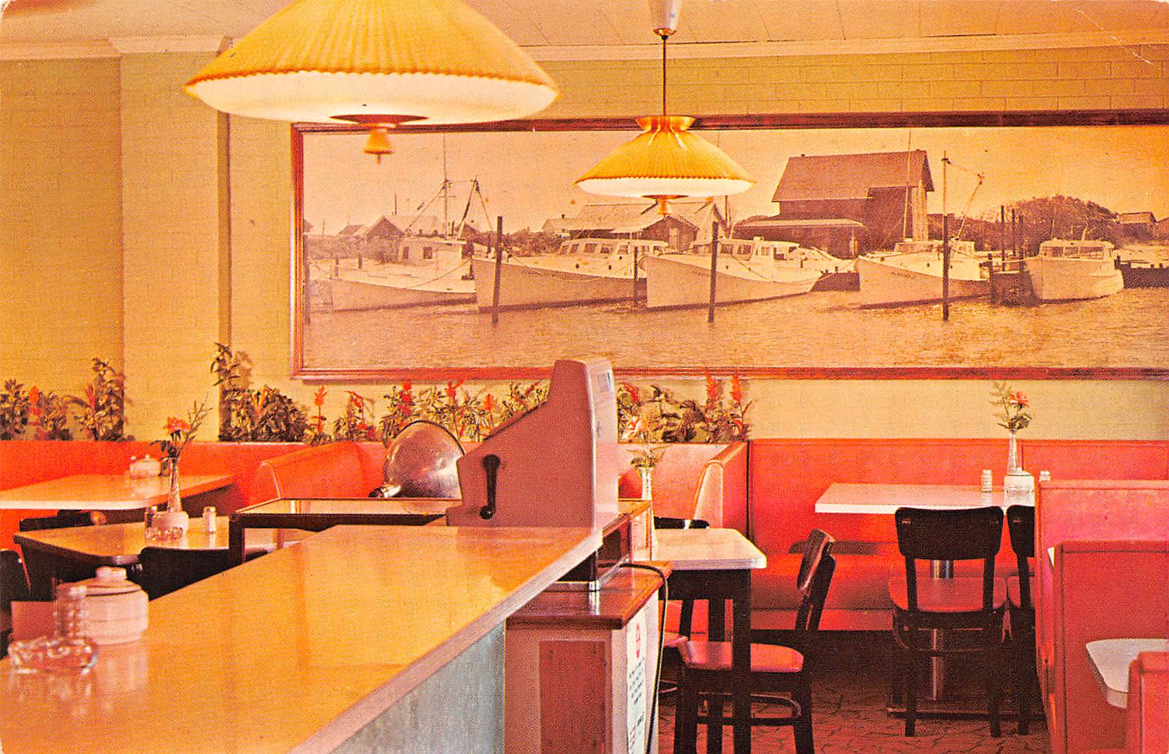 Manteo North Carolina Walker's Diner, Photochrome Vintage Postcard U13712